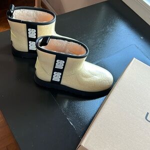 Authentic Ugg Rain Boots